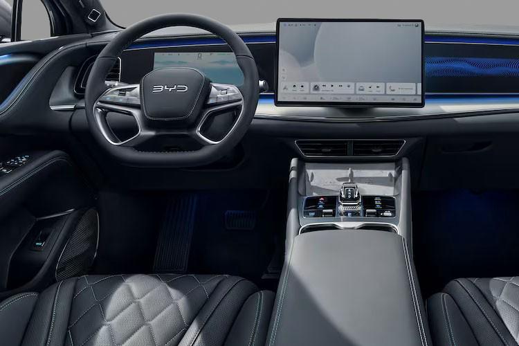 3923643 390kW Excellence AWD 91kWh 5dr Auto