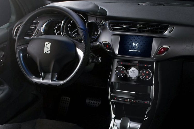 3958796 1.2 HYBRID 145 Pallas 5dr e-DSC