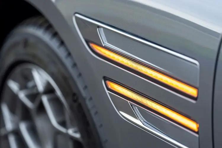 3958038 272kW Luxury 87.2kWh 4dr Auto AWD [Innovation]