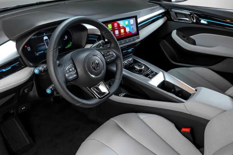 3958040 115kW Trophy EV Long Range 61kWh 5dr Auto