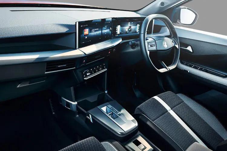 3955102 83kW Design 44kWh 5dr Auto [Styling Pack]