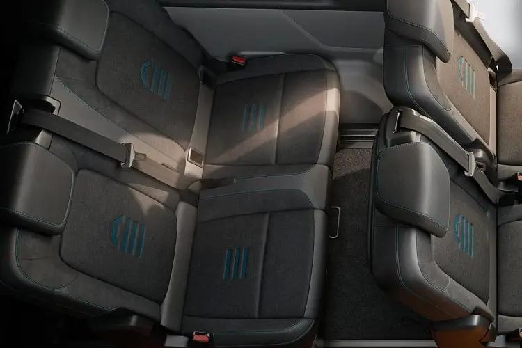 3979289 2.5 PHEV 232ps H1 Zetec 8 seater Auto [NI]