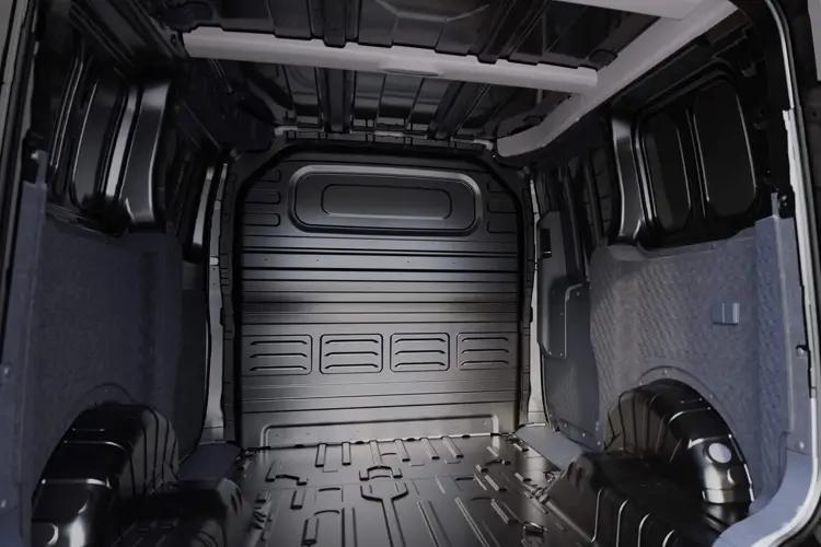 3961922 120kW Plus Long Range 71kWh Van Auto